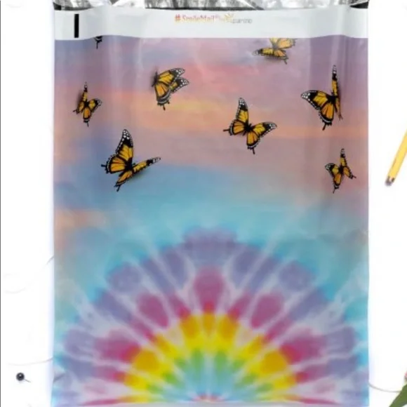 10 19X24 Poly Mailers Butterfly Rainbow Tye Dye Shipping Envelopes PRICE IS FIRM - Picture 4 of 5